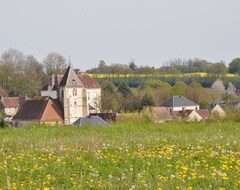 Cijela kuća/apartman PrÈs Du Manoir De Courboyer, Entre Les Chemins Creux Et Le Village De NocÉ (Préaux-du-Perche, Francuska)