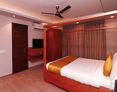 Khách sạn OYO 16679 Vasavana A Boutique Resort (Ramnagar, Ấn Độ)