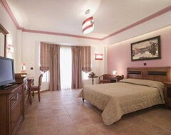 Hotel Regina Dell Acqua Resort (Skala, Greece)