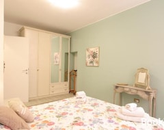 Cijela kuća/apartman Violetta Maison, Elegante E Romantica A Salo’ (Salo, Italija)