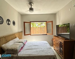 Entire House / Apartment Casa Amar - Piscina Com Led (Ribeirão das Neves, Brazil)