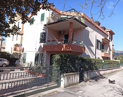 Cijela kuća/apartman Bequeme Und Preisguenstige Fewo 28 Km Von Neapel, Pompeji Entfernt (San Felice a Cancello, Italija)