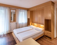 Khách sạn Residence Antares (Selva in Val Gardena, Ý)