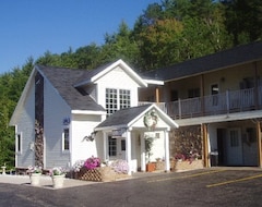 Hotel Quartz Mountain Inn (Negaunee, USA)