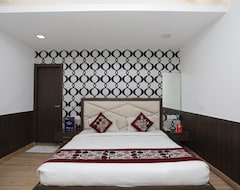 Khách sạn OYO 12154 Hotel Heaven Resort (Agra, Ấn Độ)