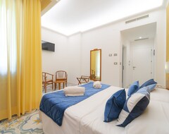 Khách sạn Hotel Residence San Pietro (Maiori, Ý)