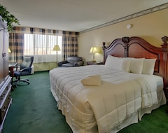Hotel Ramada By Wyndham Albuquerque Midtown (Albuquerque, Sjedinjene Američke Države)