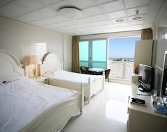Hotel Donghae Medical Spa Convention (Donghae, South Korea)