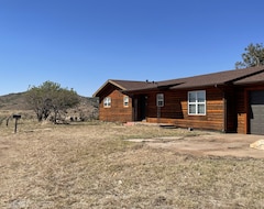 Entire House / Apartment Beautiful Home In The Wichita Mountains, With Stunning Views (Hobart, USA)