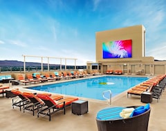 Khách sạn The Strat Hotel, Casino & Skypod, Bw Premier Collection (Las Vegas, Hoa Kỳ)