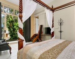Hotel Tranquila (Palm Cove, Australia)