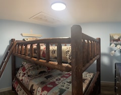 Casa/apartamento entero Beautiful 5 Bedroom Cabin On 1100 Acre Lake In Fryeburg Maine (Fryeburg, EE. UU.)