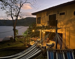 Toàn bộ căn nhà/căn hộ Waterfront Home On Laguna De Apoyo With Infinity Pool (Granada, Nicaragua)