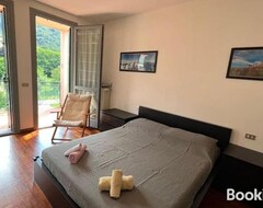 Toàn bộ căn nhà/căn hộ [introbio-lecco] La Casa Di Lucy Vista Montagna (Introbio, Ý)