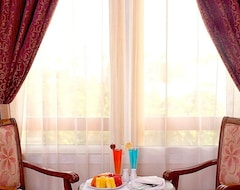 Hotelli Safeer Suites (Masqat, Oman)