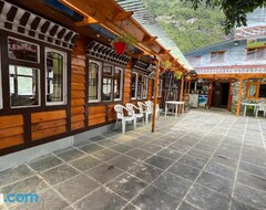Hotel Mount kailash lodge and resturant , Monjo (Katmandu, Nepal)