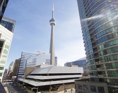 Khách sạn Livingsuites Toronto - 20 Blue Jays Way (Toronto, Canada)