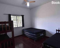 Entire House / Apartment Recanto Minas A Goias (Ceres, Brazil)