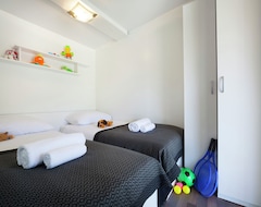 Casa/apartamento entero Comfortable Chalet In Beautiful Resort With Many Facilities, Directly By The Sea (Rovinj, Croacia)