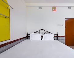 Khách sạn SPOT ON 46657 Sharav Chandra's Hotel (Bengaluru, Ấn Độ)