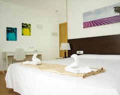 Khách sạn Adia Hotel Cunit Playa (Cunit, Tây Ban Nha)