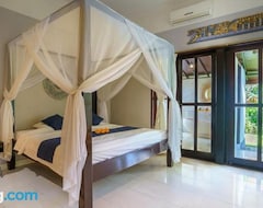 Hele huset/lejligheden Luxurious & Tranquil Beachfront Private Villa With Private Pool (Kubutambahan, Indonesien)
