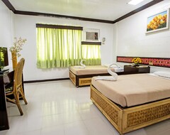 Hotel Family Country And Convention Centre (General Santos, Philippines)