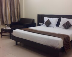 Hotel Sunny Mid Town (Mahabaleshwar, Indija)