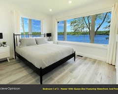 Toàn bộ căn nhà/căn hộ Modern Waterfront Cottage - Stunning Panoramic Views - Tranquil Lake Retreat (Westport, Canada)