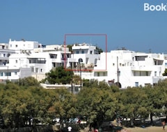 Toàn bộ căn nhà/căn hộ Two Storey Villa (Piso Livadi, Hy Lạp)