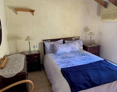 Koko talo/asunto Beautiful 4-bed House In Sax Alicant (Villena, Espanja)