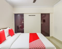 Khách sạn Oyo 46738 Egmore Shelters (Chennai, Ấn Độ)