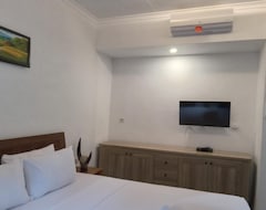 Oyo 93748 Tungku Klui Hotel (Senggigi Beach, Indonesien)