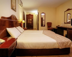 Ocean Bay Hotel & Resort (Accra, Gana)