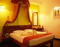 Khách sạn Hotel Theni International (Periyakulam, Ấn Độ)