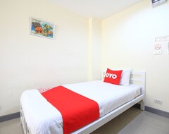 Hotel Oyo 1133 Bed & Bus (Pathumthani, Thailand)