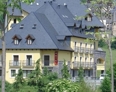 Khách sạn Spa Acevi Val d'Aran (Viella Mitg Arán, Tây Ban Nha)