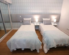 Bed & Breakfast Glass Boutique - Rooms & Suites (Leiria, Bồ Đào Nha)