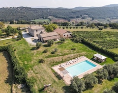 Toàn bộ căn nhà/căn hộ Detached Villa With Private Garden & Pool 2 Kms From The Town Amelia. Quiet Area (Amelia, Ý)