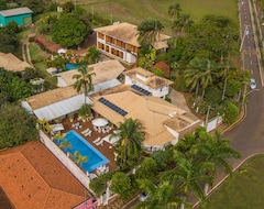 Hotel Villa Maria (Brotas, Brasil)