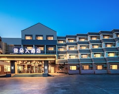 Atour X Hotel Yantai Penglai Pavilion (Penglai, Kina)