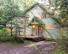 Toàn bộ căn nhà/căn hộ Mt Baker Rim Cabin #19 - One Of Your Favorite Places - Now With Wi-fi & Blu Ray (Maple Falls, Hoa Kỳ)