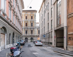 Khách sạn Ghiberti Apartments - Prussian Blue (Trieste, Ý)