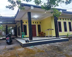 Khách sạn Oyo Life 93409 Anugrah House (Mataram, Indonesia)
