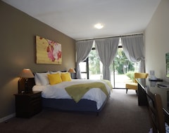 Hotel Elephant Lake Inn (Durban, South Africa)