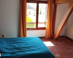 Koko talo/asunto Appartement Dans Village Calme A 5 Min Des Lacs (Mathaux, Ranska)