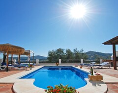 Toàn bộ căn nhà/căn hộ Villa Torcal 1, Beautiful Villa, Heated Pool,wifi, Bbq, A/c,magnific View (Tomares, Tây Ban Nha)