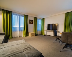 A&M Hotel With Free Parking (Plovdiv, Bulgaristan)