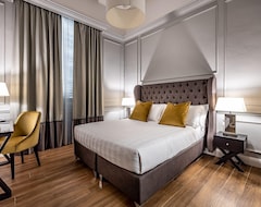 Khách sạn Hotel Ungherese Small Luxury Hotel 2020 (Florence, Ý)