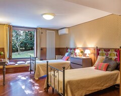 Koko talo/asunto Villa Joy 8 Sleeps, Villa With Private Pool At Exclusive Use! (Foiano della Chiana, Italia)